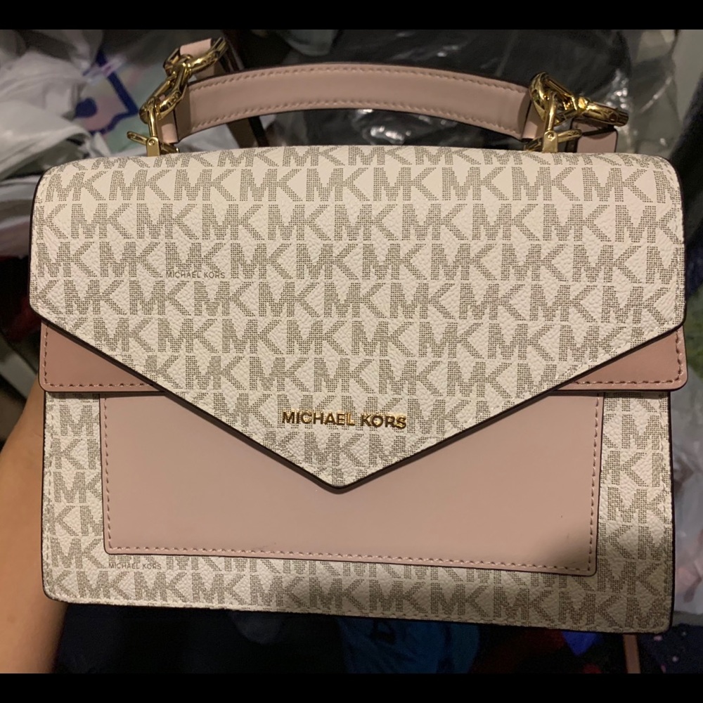 Micheal Kors Women's Pink Ludlow Medium Logo - Picture 3 of 3